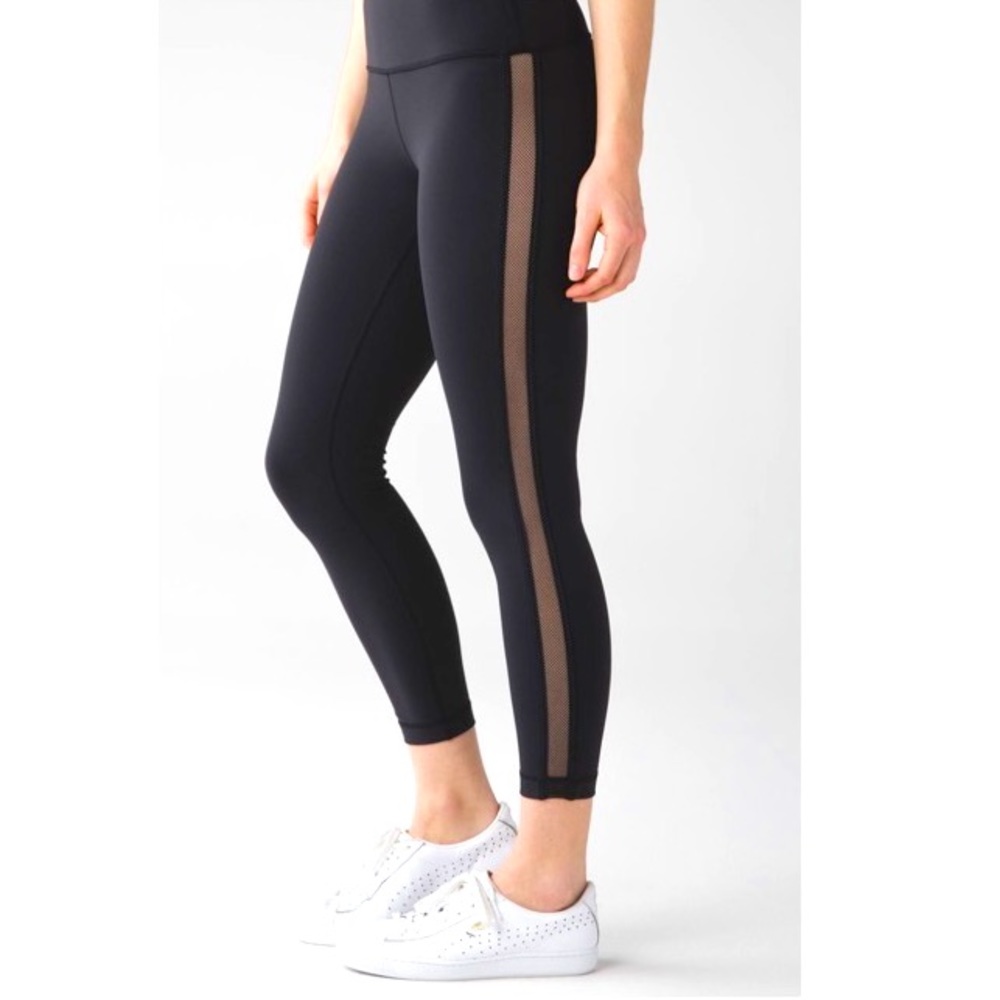 lululemon High Times *Mesh 26”